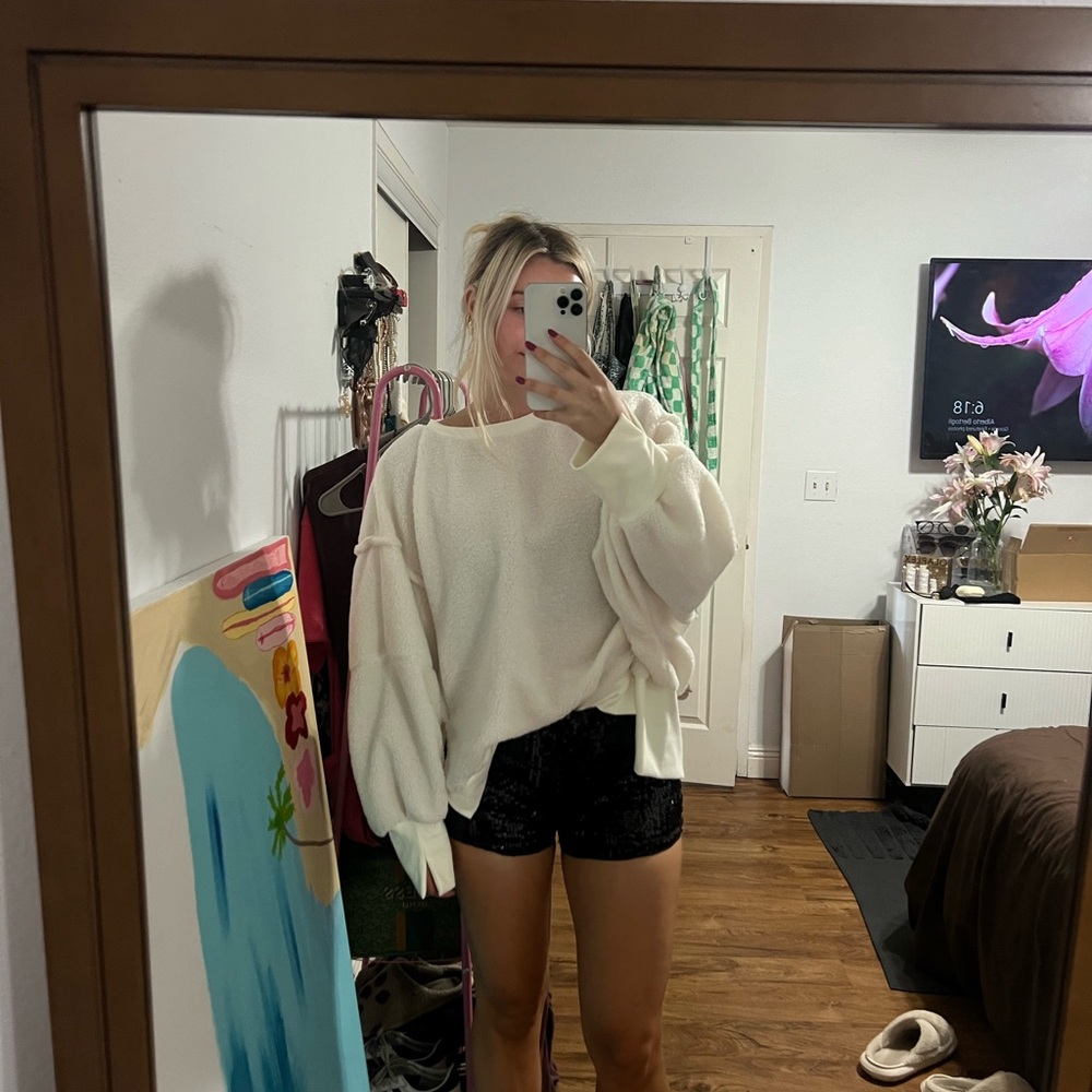 SHEIN sparkle shorts - Picture 3 of 9